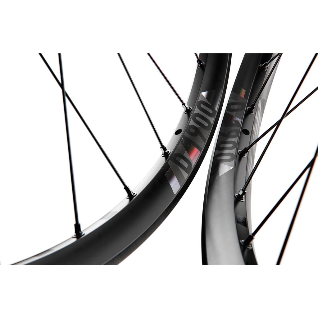 DT Swiss 26",Alu,sw,IS-6-b,SinglSp,135/10bolt on HR DT Swiss D 1900 Classic DB 26"/30mm