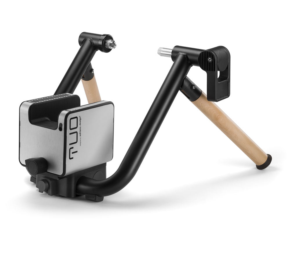 Elite Tuo Interactive Trainer vormontiert