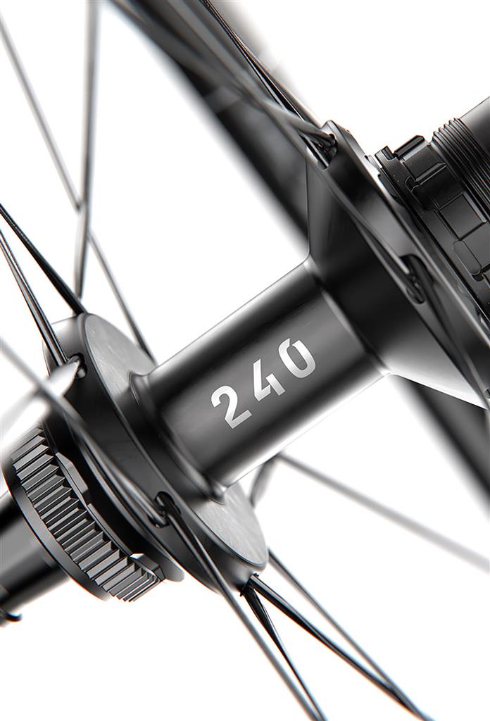 DT Swiss 28",700C,Carbon,CL,142/12 TA,Shim.RD 11S HR DT Swiss GRC1400 Dicut 50 DB 28"