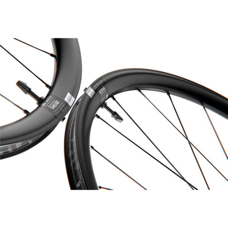 DT Swiss 28", Alu, sw, Center Lock,100/12mm TA VR DT Swiss ER1600 Spline 30 DB 28"/22mm
