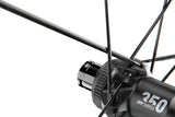DT Swiss 27,5", Alu, sw, CL ,142/12 TA, Shim.RD11 HR DT Swiss ER1600 Spline 30 DB 27,5"/22