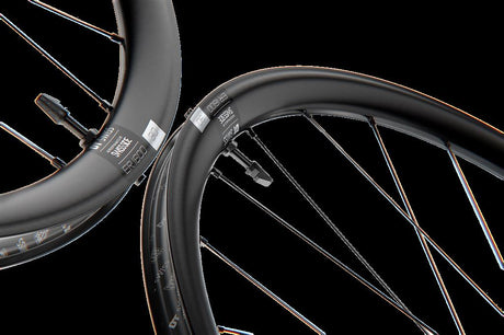 DT Swiss 28", Alu, sw, CL ,142/12mm TA, Sram XDR HR DT Swiss ER1600 Spline 30 DB 28"/22mm