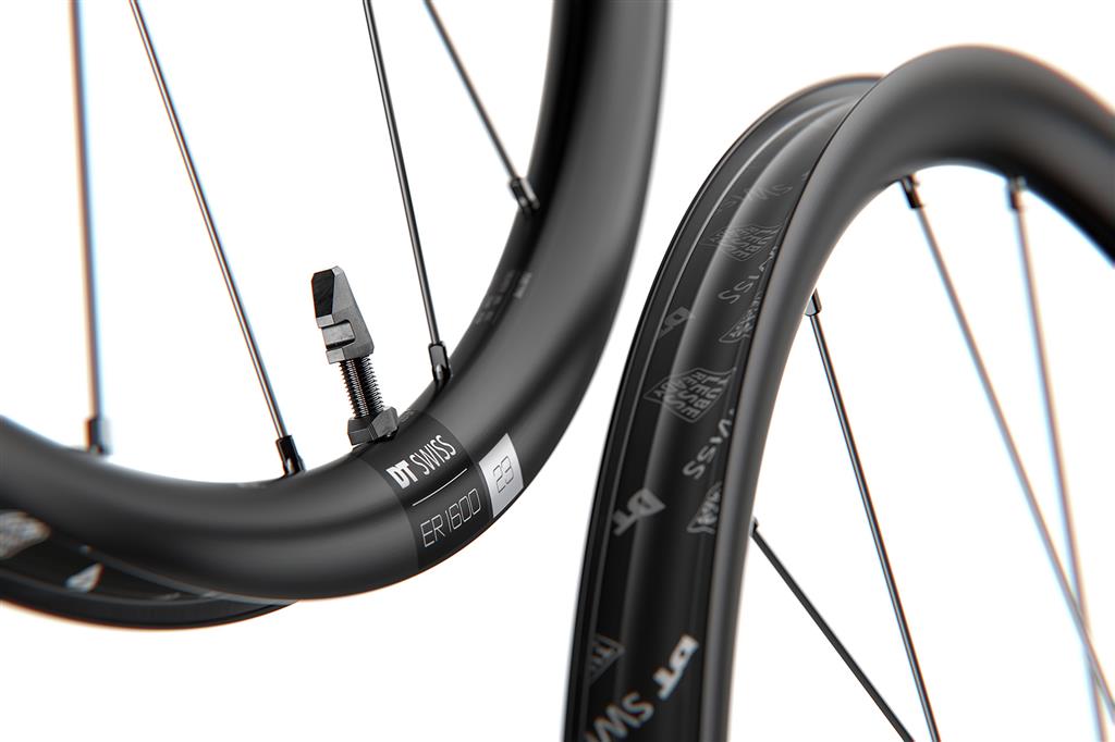 DT Swiss 28", Alu, sw, CL ,142/12mm TA, Shim.RD11 HR DT Swiss ER1600 Spline 23 DB 28"/22mm