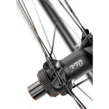 DT Swiss 28", Alu, schwarz, CL,100/12mm TA VR DT Swiss E 1800 Spline 23 DB 28"/22mm