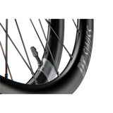 DT Swiss 28", Alu, sw, CL,142/12mm TA, Shimano HR DT Swiss E 1800 Spline DB 30 28"/22mm
