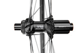 DT Swiss 28", Alu, sw, CL,142/12mm TA, Shimano HR DT Swiss E 1800 Spline DB 30 28"/22mm