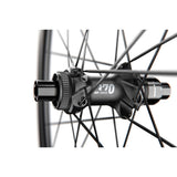 DT Swiss 27,5", Alu, sw, CL ,142/12 TA, Sram XDR HR DT Swiss A 1800 Spline 30 DB 27,5"/20