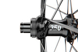 DT Swiss 28", Alu, sw, CL 142/12 TA, SRAM XDR RD HR DT Swiss PR 1600 Spline 23 DB, 28"/20