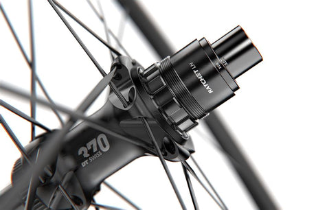 DT Swiss 28", Alu, sw, CL, 142/12 TA, Sram XDR RD HR DT Swiss P 1800 Spline DB 23 28"/20mm