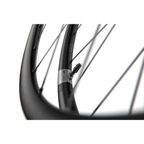 DT Swiss 28", Alu, sw, CL, 142/12mm TA, Shim. RD HR DT Swiss P 1800 Spline DB 23 28"/20mm
