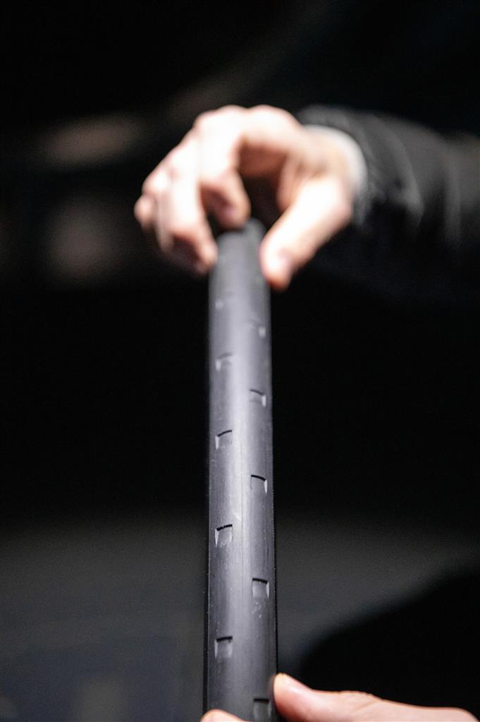 DT Swiss 28", Carbon, Center Lock,100/12mm TA VR DT Swiss ERC1100 Dicut WTS DB 28"/35