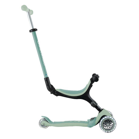 Globber pistazie, 120/80mm, mit Leuchtrollen Scooter Globber Go-Up Active Lights Eco