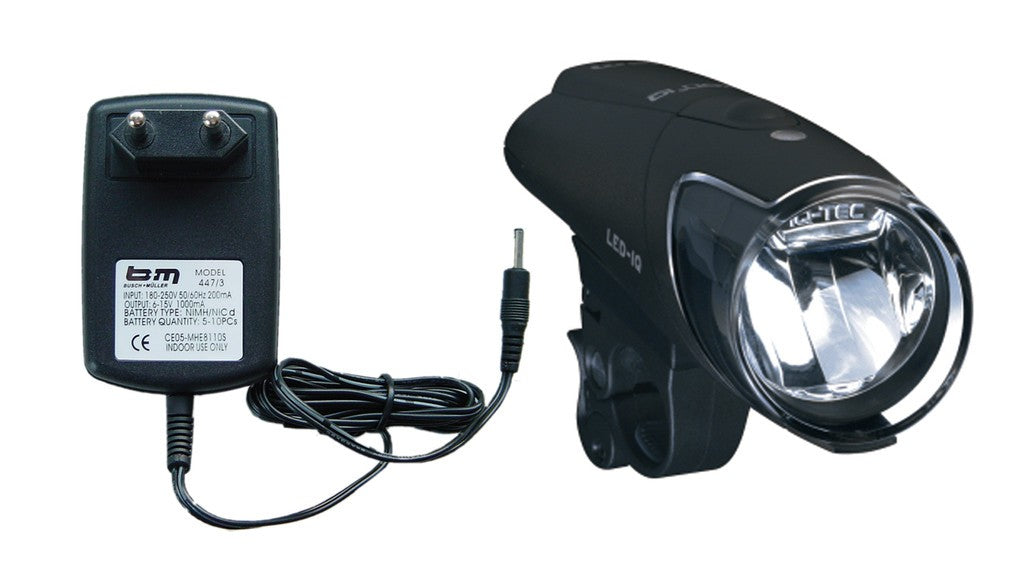 Busch & Müller LED-Akkuscheinw. b&m Ixon IQ Premium 80 Lux mit Netzgerät und Akkus