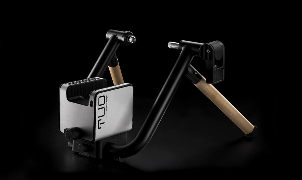 Elite Tuo Interactive Trainer vormontiert