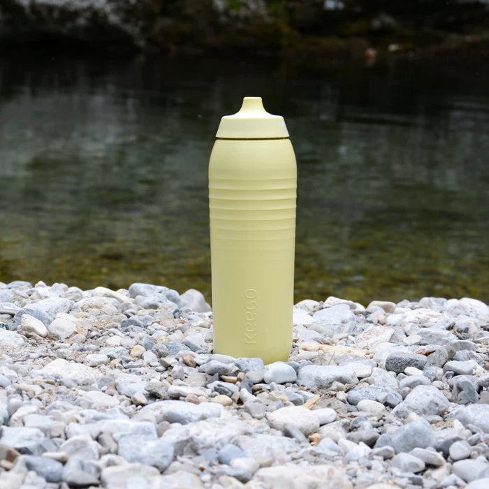 Keego Trinkflasche Kunststoff Titan 0,75 l, Mellow Yellow (Limited Edition)