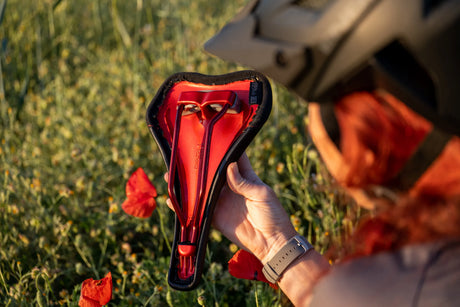SQ-Lab 611 ERGOWAVE® active 2.1 ltd. Enjoy MTB Sattel rot